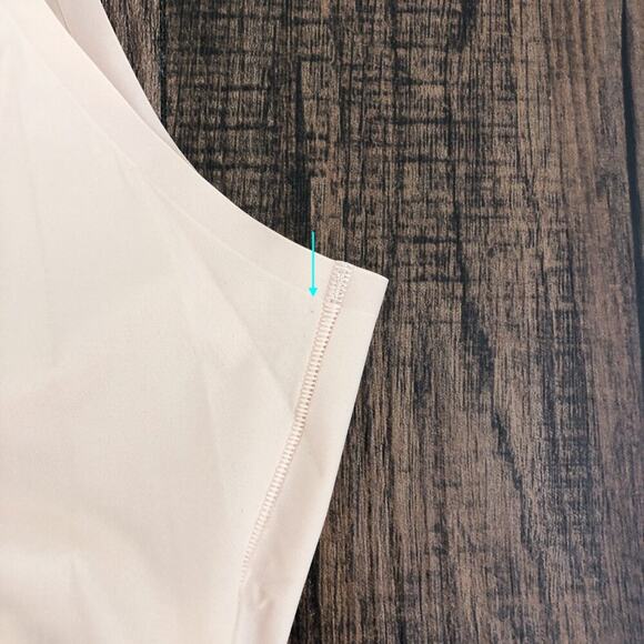 Spanx Thinstincts Open Bust Mid Thigh Bodysuit #10021P Plus Size 1X Soft Nude - Picture 10 of 15